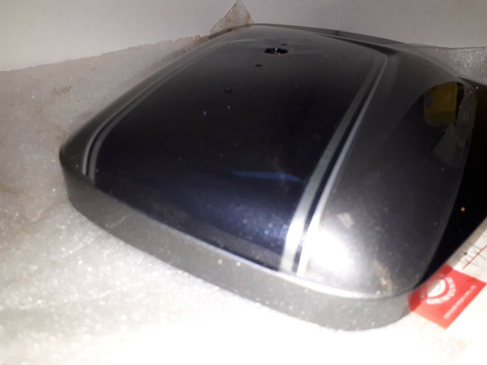 1983 GL 1100A RIGHT SIDE COVER
