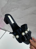 GRACE PEARL BLACK HEEL