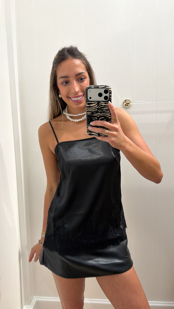 BLACK WRAP LEATHER SKORT