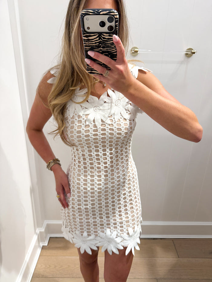 CHIC 3D FLORAL MODERN MINI DRESS