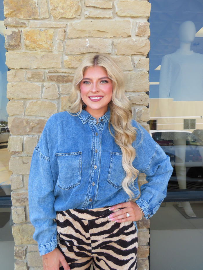 DENIM BUTTON DOWN LONG SLEEVE SHIRT