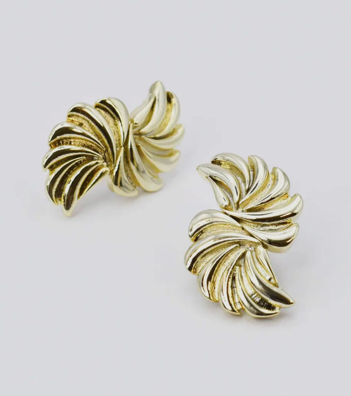 GOLD PINWHEEL EARRING