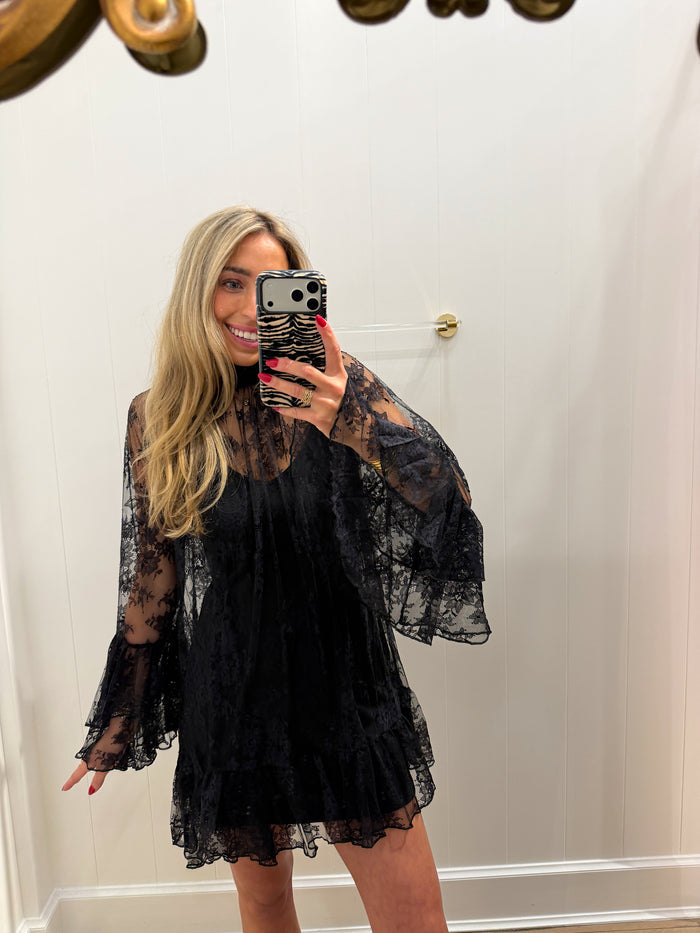 LBK BLACK LACE CHIFFON LONGSLEEVE DRESS