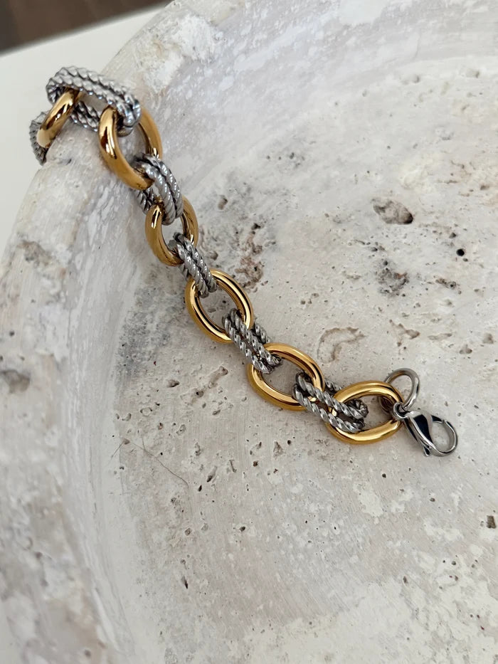 MARGO BRACELET - CHAN SUTT