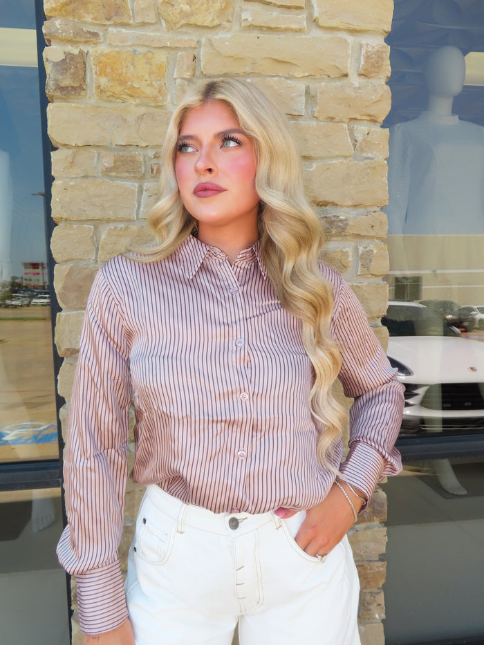 MOCHA PINSTRIPE LONGSLEEVE BUTTON DOWN