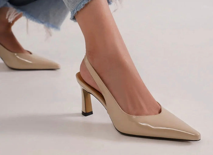NUDE SLINGBACK HEELS