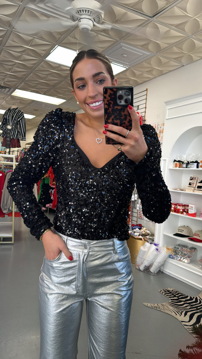 SILVER METALLIC STRAIGHT PANTS