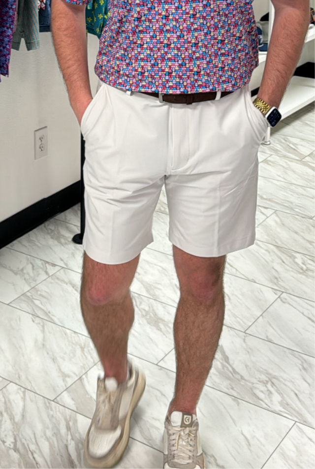 STONE PLAYER FIT WOVEN 8" SHORT