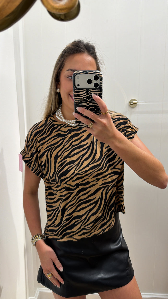 TIGER KNIT T SHIRT