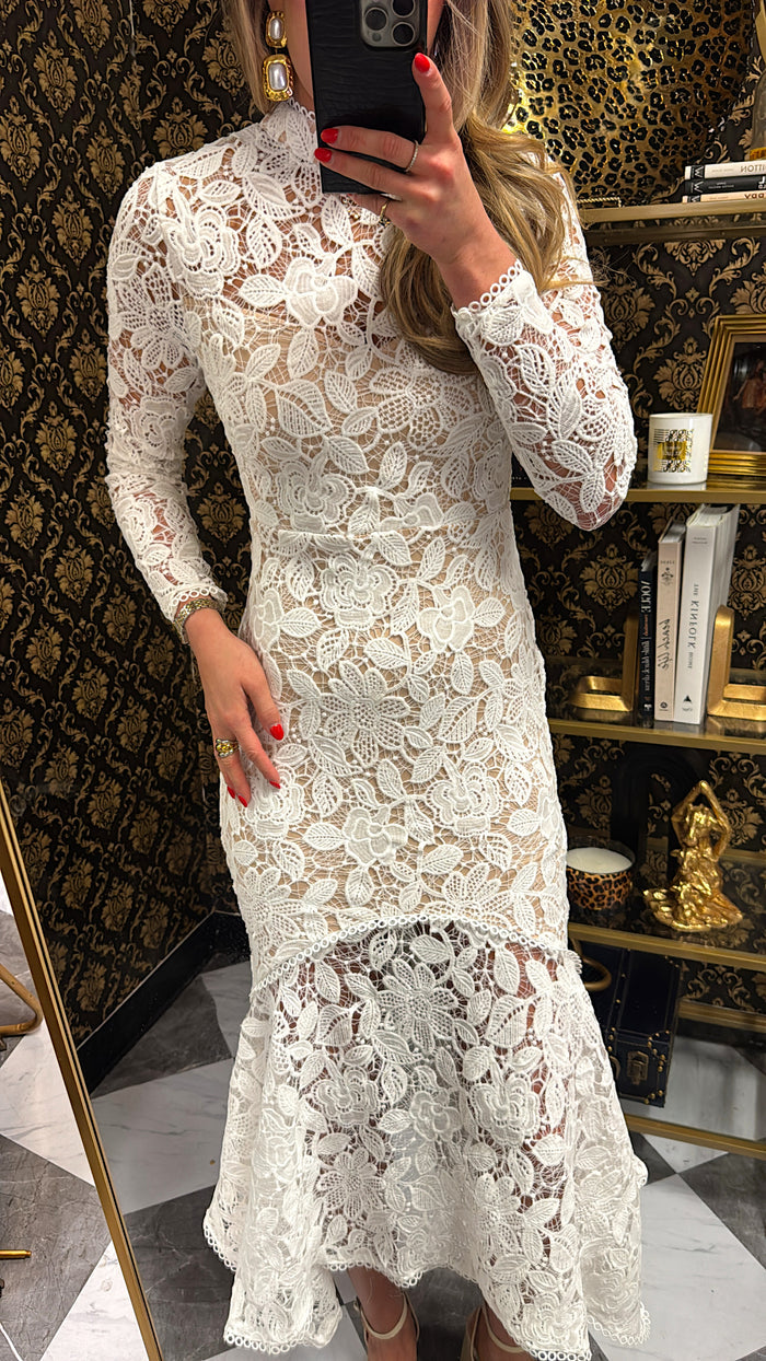 White Lace Longsleeve Midi Dress