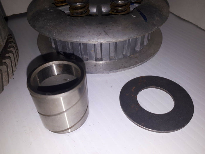YAMAHA DT 250 DT400 CLUTCH ASSEMBLY 498-16301-00 ....1975-1976