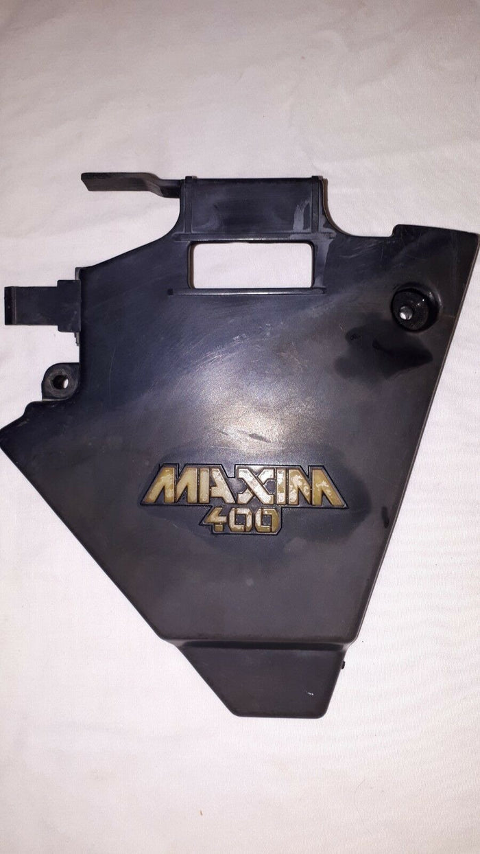 YAMAHA MAXIM 400 RIGHT SIDE PANEL