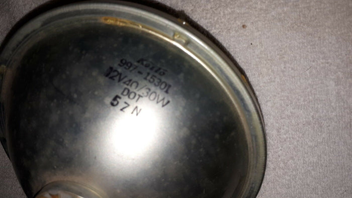 YAMAHA RD 400 HEADLIGHT LENS ASSEMBLY